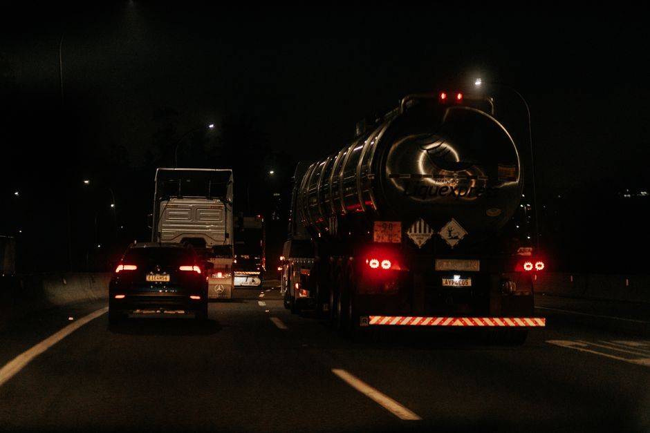 Vučna služba 24 — vozilo na platformi